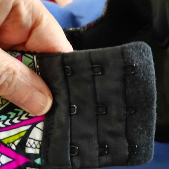 Bra - Picture 4 of 9